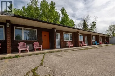 276 Dundas Street East Trenton ON K8V 1M2