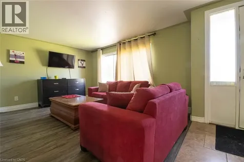 276 Dundas Street East Trenton ON K8V 1M2