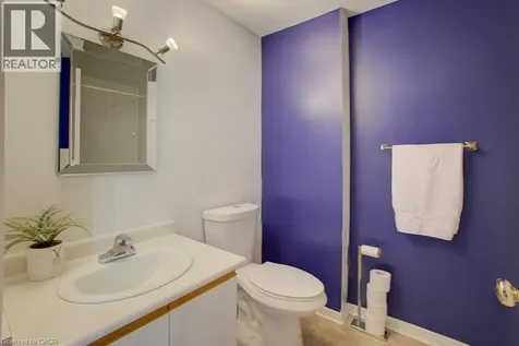 1085 Queens Boulevard Kitchener ON N2M 1B9