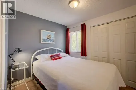 1085 Queens Boulevard Kitchener ON N2M 1B9