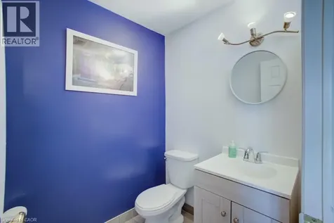 1085 Queens Boulevard Kitchener ON N2M 1B9