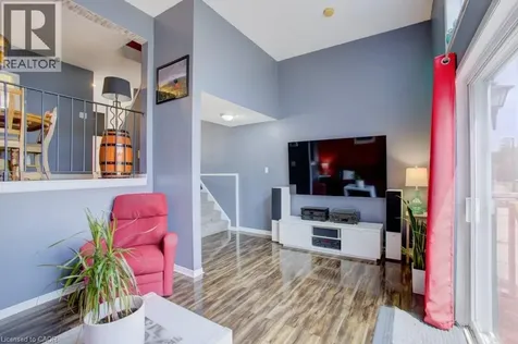 1085 Queens Boulevard Kitchener ON N2M 1B9