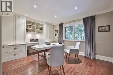342 Pomona Avenue Burlington ON L7N 1T5
