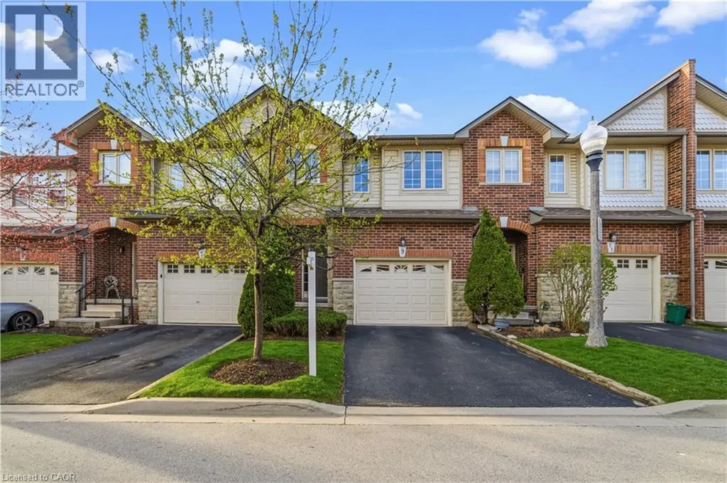 9 Liddycoat Lane Ancaster ON L9G 0A7