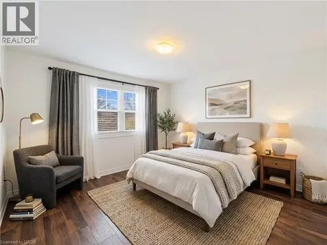 9 Liddycoat Lane Ancaster ON L9G 0A7