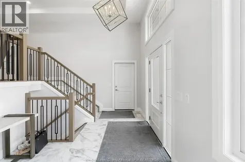 206 Bartlett Road Amherstburg ON N9V 0G8