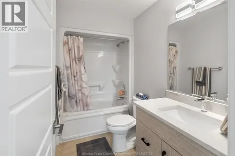 206 Bartlett Road Amherstburg ON N9V 0G8