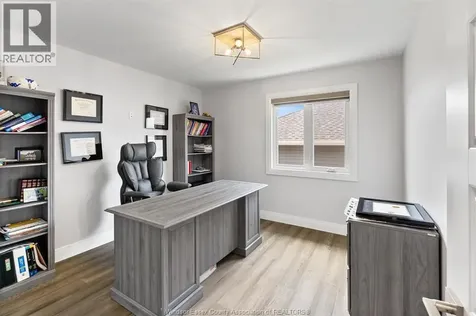 206 Bartlett Road Amherstburg ON N9V 0G8