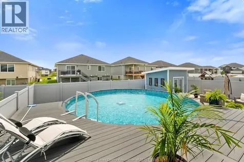 206 Bartlett Road Amherstburg ON N9V 0G8