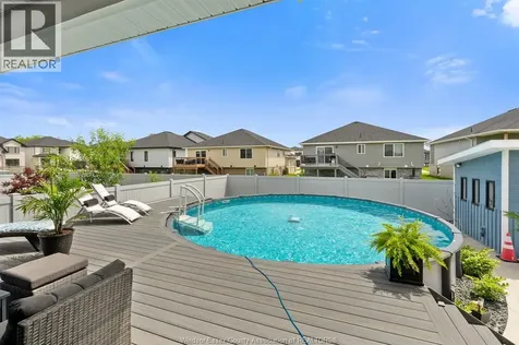 206 Bartlett Road Amherstburg ON N9V 0G8