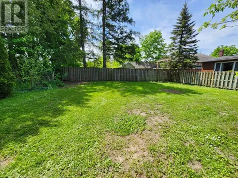 471 9th Street Hanover ON N4N 1M1