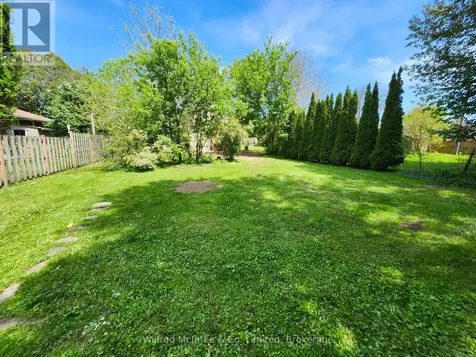 471 9th Street Hanover ON N4N 1M1