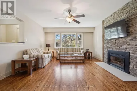 8 Harcourt Drive Guelph (dovercliffe Park/old University) ON N1G 1J6