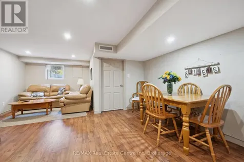 8 Harcourt Drive Guelph (dovercliffe Park/old University) ON N1G 1J6