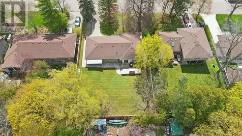 8 Harcourt Drive Guelph (dovercliffe Park/old University) ON N1G 1J6