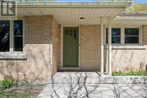 8 Harcourt Drive Guelph (dovercliffe Park/old University) ON N1G 1J6