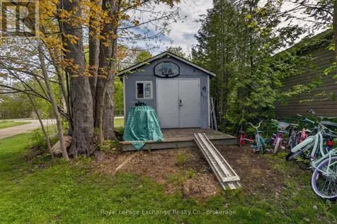 306 Ojibwa Trail Huron-kinloss ON N2Z 2X3