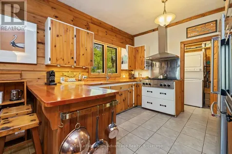 182 Woodland Lane Magnetawan ON P0A 1P0