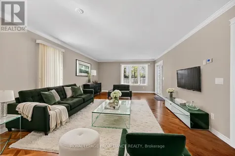157 Steacy Gardens East Brockville ON K6V 0B5