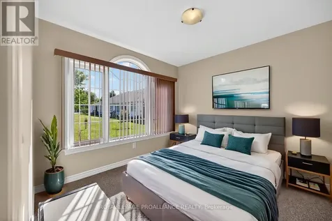 157 Steacy Gardens East Brockville ON K6V 0B5