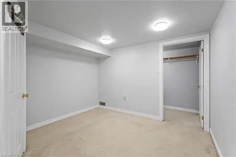 225 Berko Avenue Hamilton ON L8V 2R6