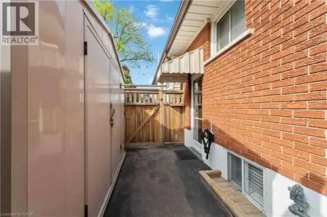 225 Berko Avenue Hamilton ON L8V 2R6