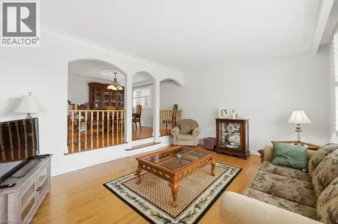 68 Nugent Drive Hamilton ON L8H 2M8