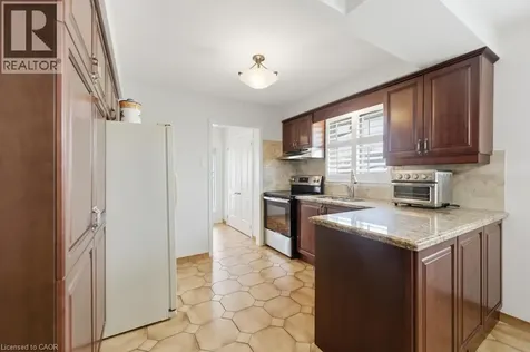 68 Nugent Drive Hamilton ON L8H 2M8