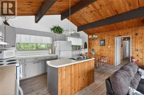 29 Ginn-beach Drive The Archipelago ON P0G 1G0