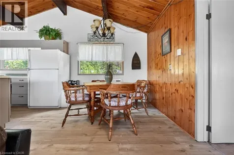 29 Ginn-beach Drive The Archipelago ON P0G 1G0