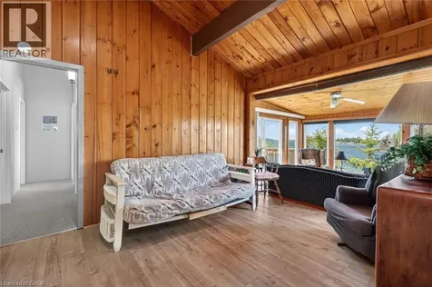 29 Ginn-beach Drive The Archipelago ON P0G 1G0