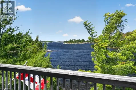 29 Ginn-beach Drive The Archipelago ON P0G 1G0