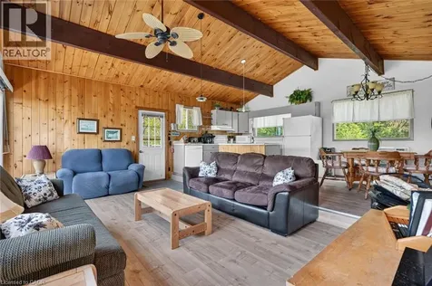 29 Ginn-beach Drive The Archipelago ON P0G 1G0