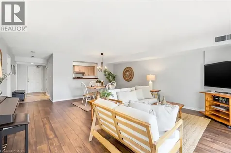 216 Plains Road West Burlington ON L7T 4M3