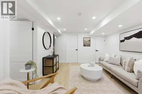 173 West 19th Street Hamilton ON L9C 4H9