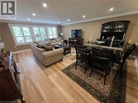 10 Archdeacon Clark Trail Hamilton ON L9B 2M2