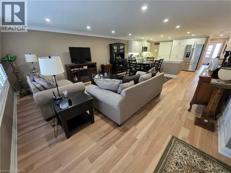 10 Archdeacon Clark Trail Hamilton ON L9B 2M2