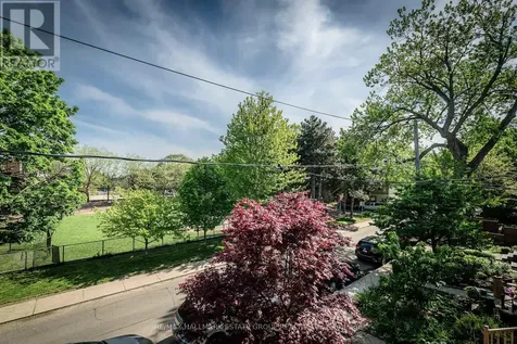 54 Sproat Avenue Toronto (south Riverdale) ON M4M 1W4