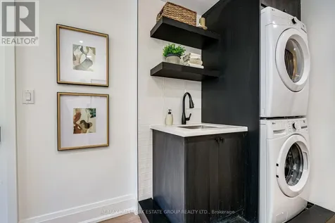 54 Sproat Avenue Toronto (south Riverdale) ON M4M 1W4