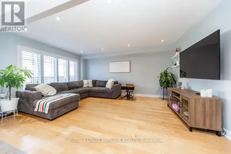 43 Hoard Avenue North New Tecumseth ON L9R 0M7