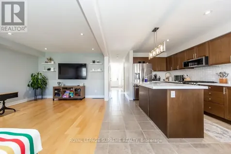 43 Hoard Avenue North New Tecumseth ON L9R 0M7