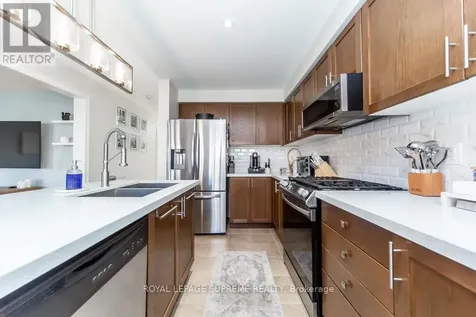 43 Hoard Avenue North New Tecumseth ON L9R 0M7