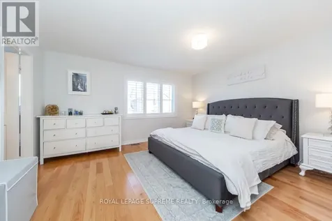 43 Hoard Avenue North New Tecumseth ON L9R 0M7