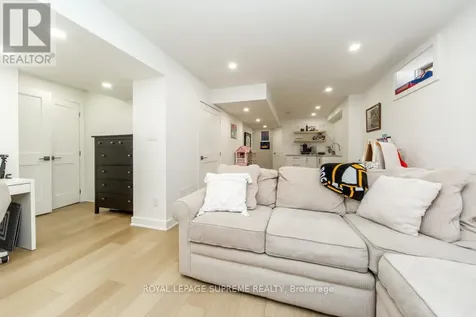 43 Hoard Avenue North New Tecumseth ON L9R 0M7