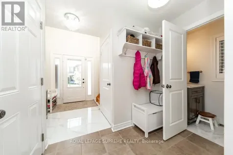 43 Hoard Avenue North New Tecumseth ON L9R 0M7