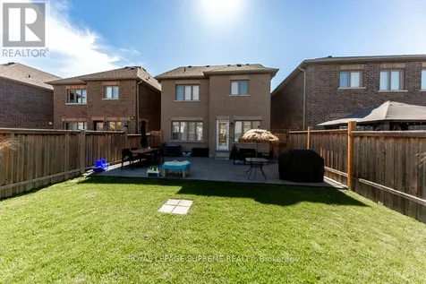 43 Hoard Avenue North New Tecumseth ON L9R 0M7