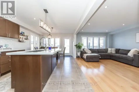 43 Hoard Avenue North New Tecumseth ON L9R 0M7