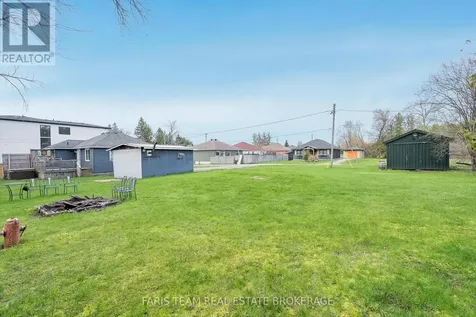 1417 Maple Way Innisfil ON L0L 1C0