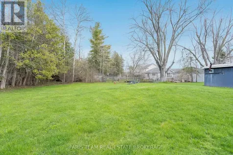 1417 Maple Way Innisfil ON L0L 1C0