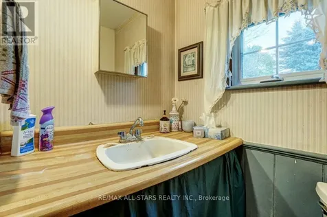1269 Concession 3 Road Uxbridge ON L0C 1A0